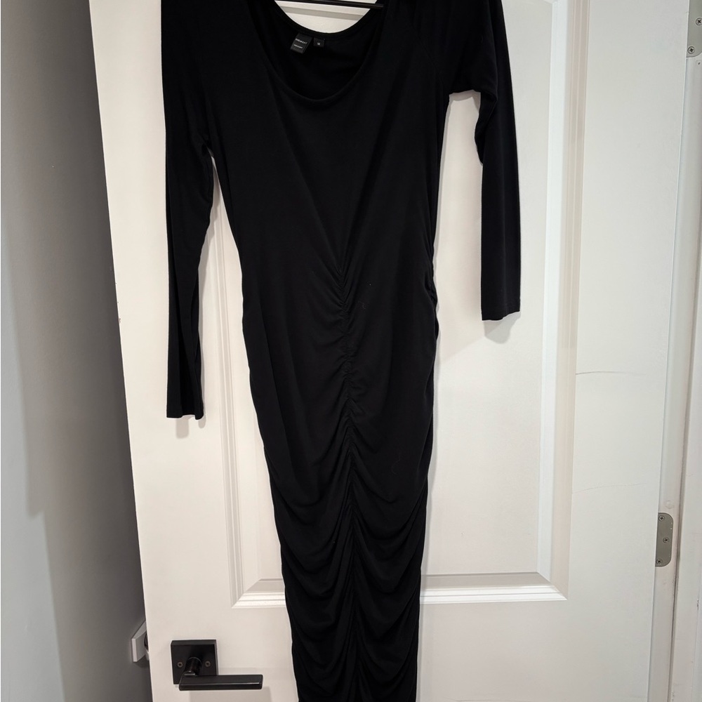 Elegant Black Ruched Dress
